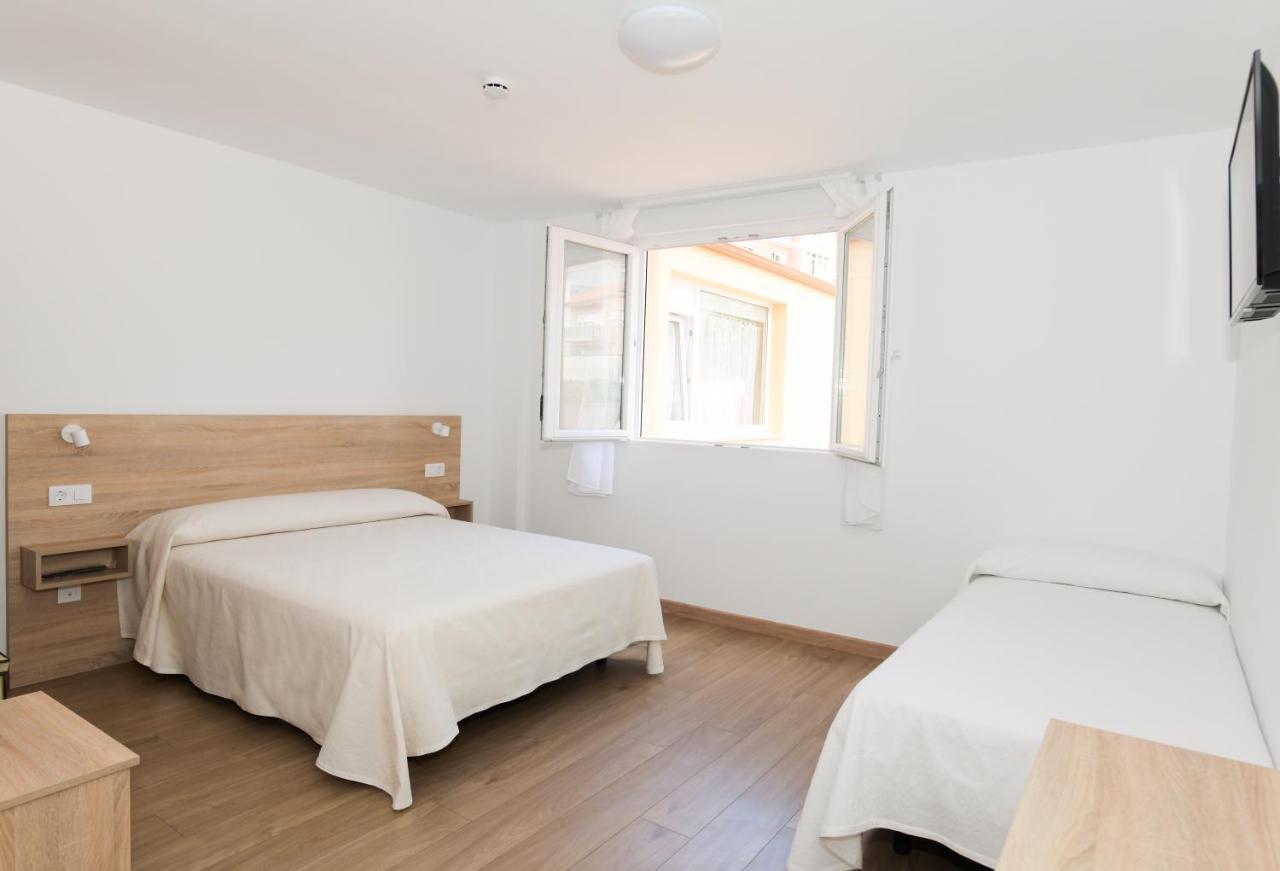 Hotel Faro De פיניסטרה מראה חיצוני תמונה