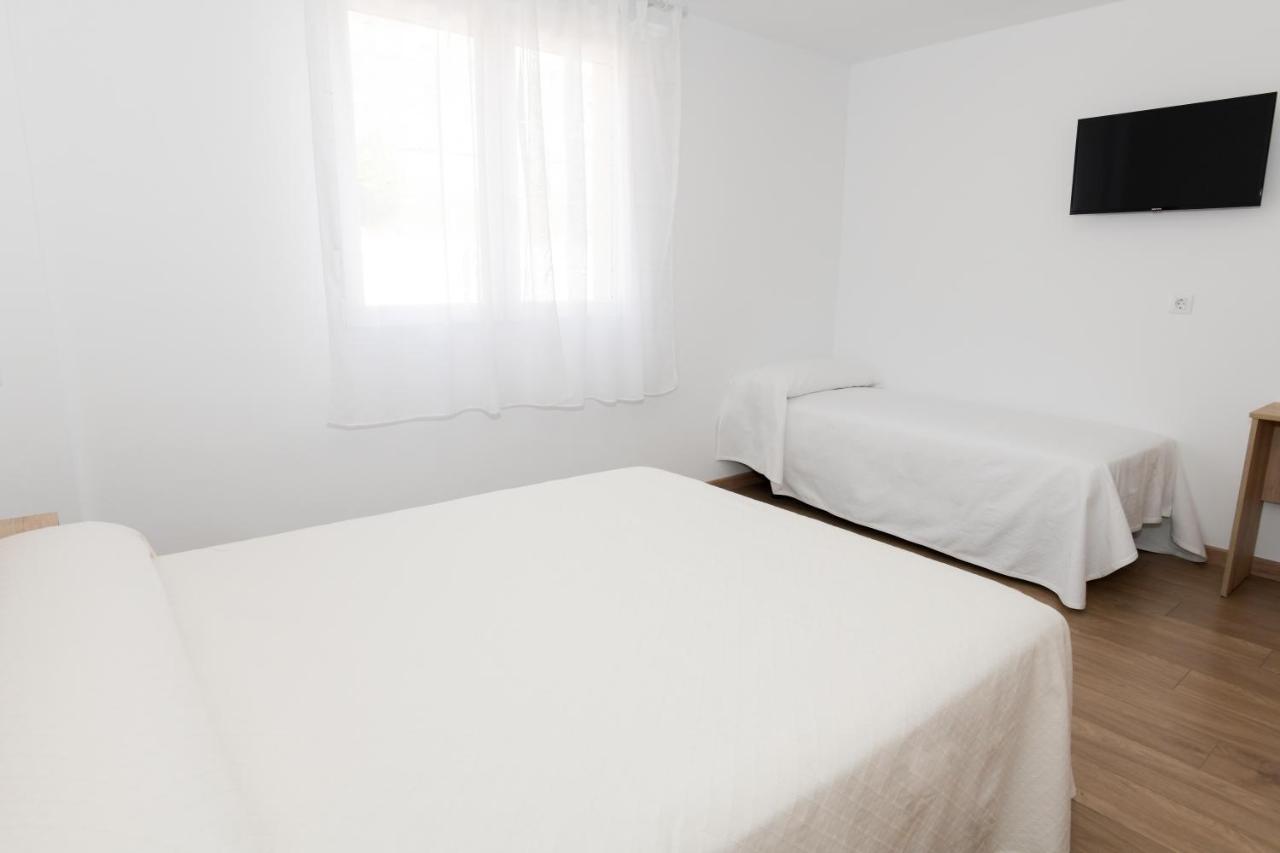 Hotel Faro De פיניסטרה מראה חיצוני תמונה