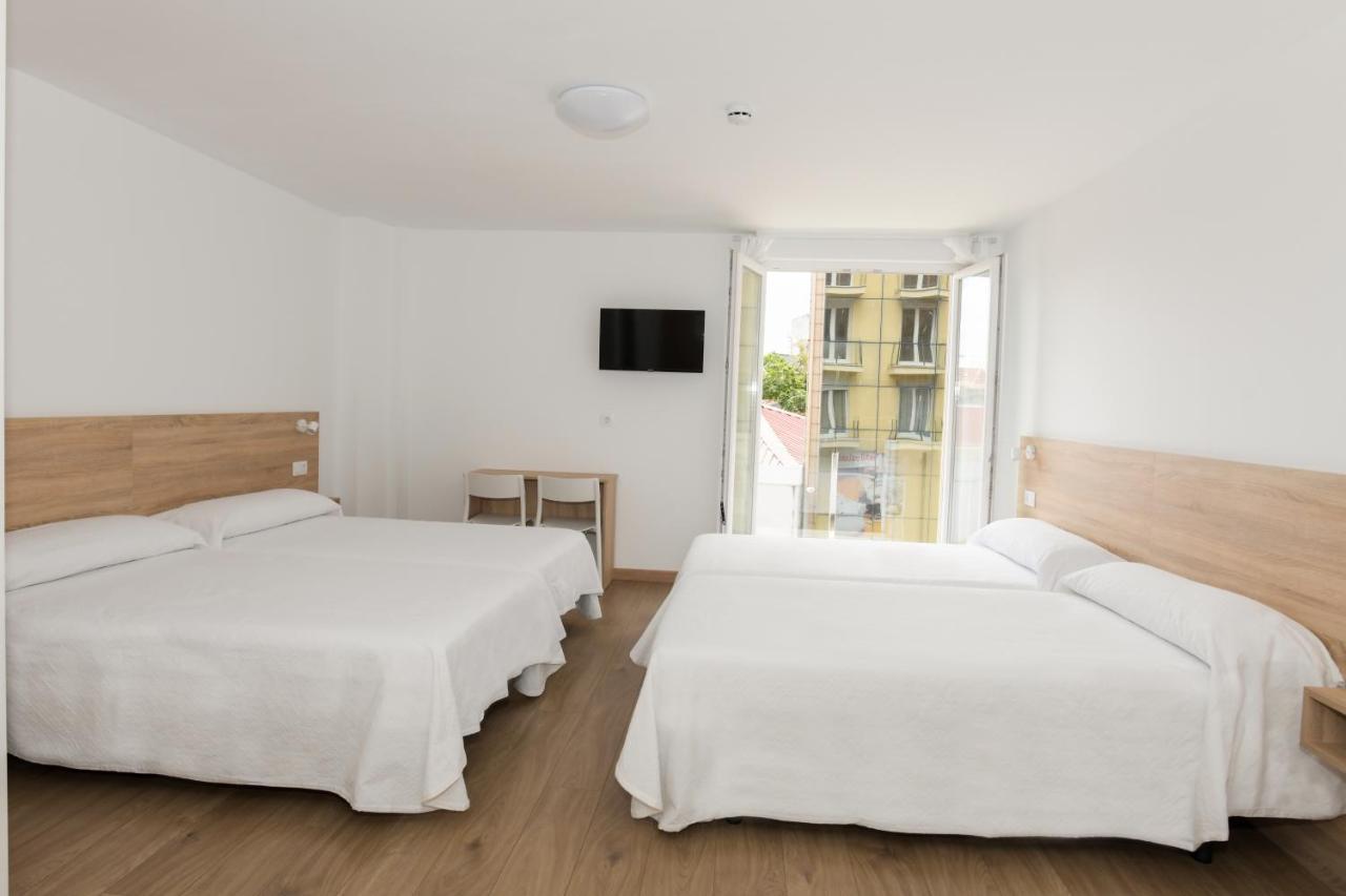 Hotel Faro De פיניסטרה מראה חיצוני תמונה